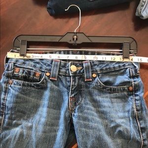 Preowned True Religion “Johnny” jeans.